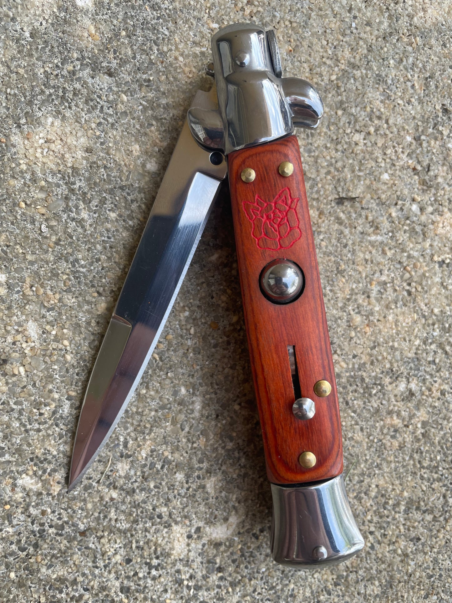 Wood eagle and rose stiletto